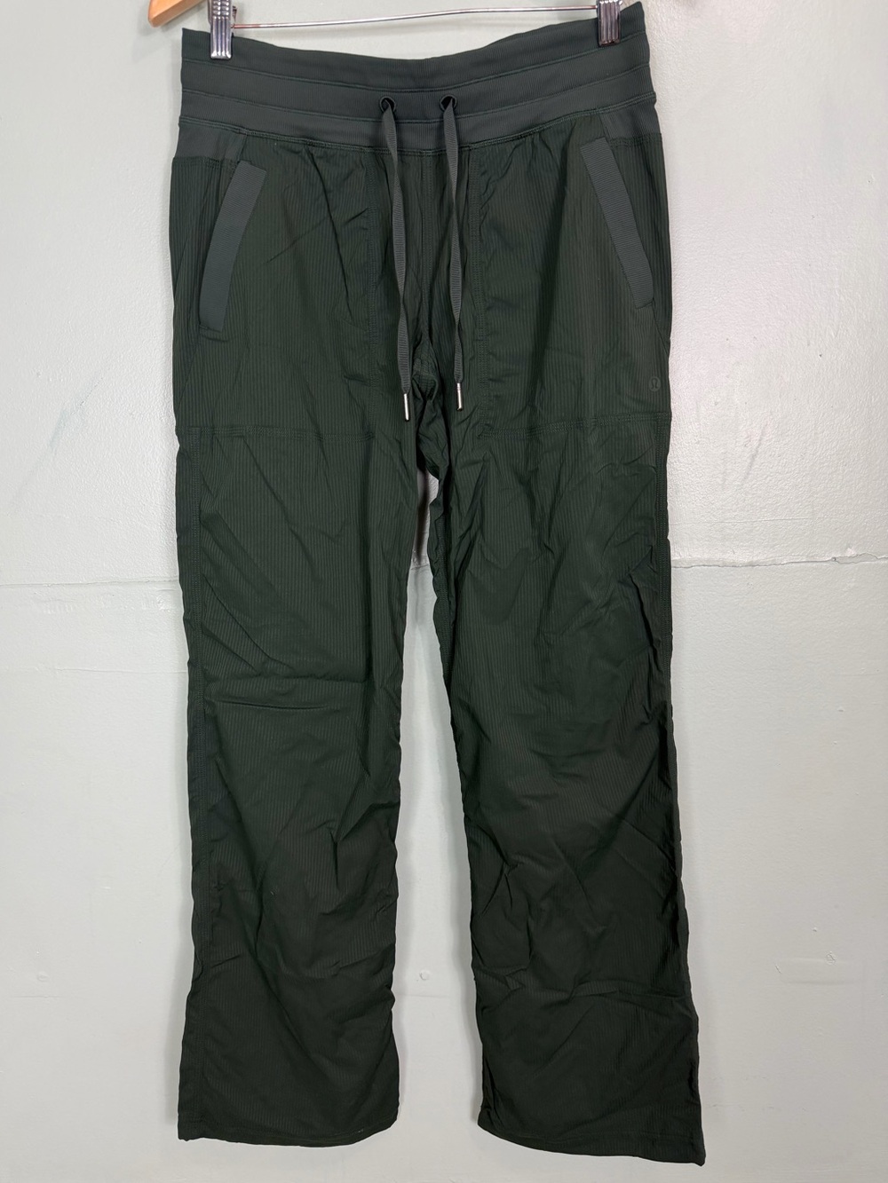 Lululemon Dance Studio Mid Rise Pants Straight Wide Leg Women Sz 8 Forest Green‎